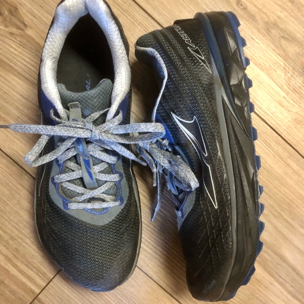 Altra Black and Blue Athletic Shoes